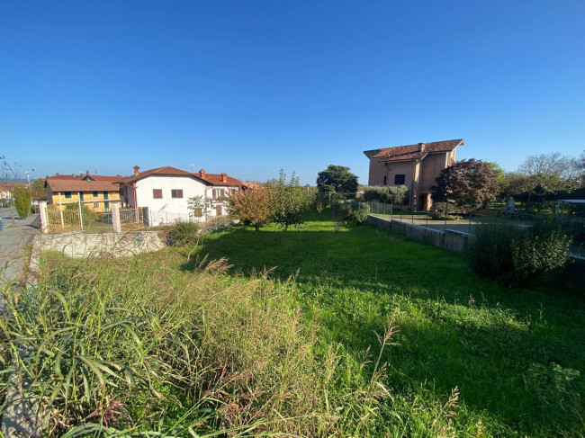 Terreno edificabile in vendita a Candia Canavese (TO)