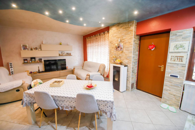 Casa indipendente in Vendita a Settimo Torinese