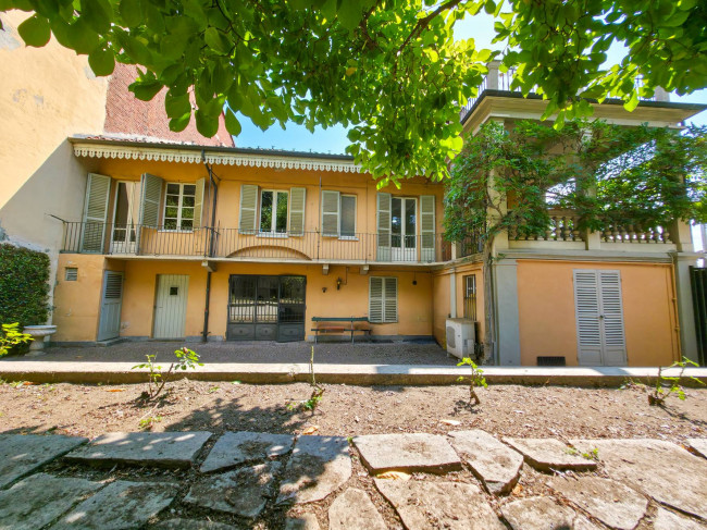 Villa in Vendita a Settimo Torinese