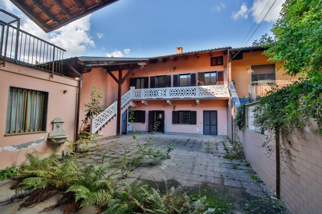 Casa semindipendente in Vendita a Foglizzo