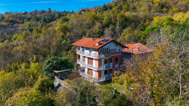 Trifamiliare in Vendita a Gassino Torinese