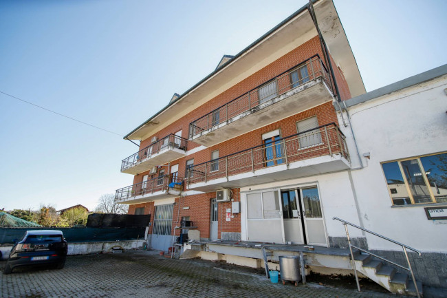 Locale commerciale in Vendita a Foglizzo