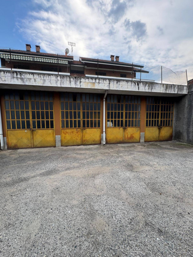 Box o garage in Vendita a Brandizzo