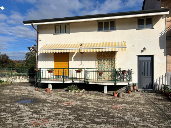 Villa in Vendita a Brandizzo