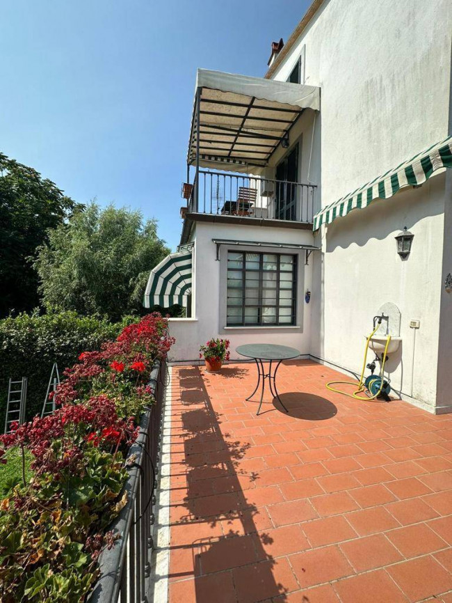 Casa semi-indipendente in affitto a Forte Dei Marmi (LU)